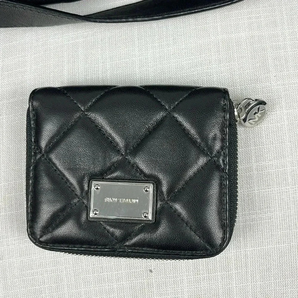 Michael Kors Large Quilted Leather Hamilton Tote Bag Black w/ Matching Wallet - Picture 4 of 12